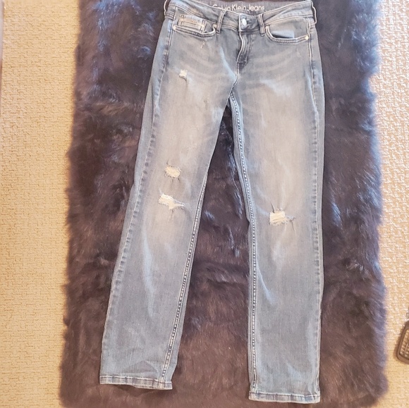 Calvin Klein Destroyed Straight Leg Jeans 💙 - Picture 5 of 8